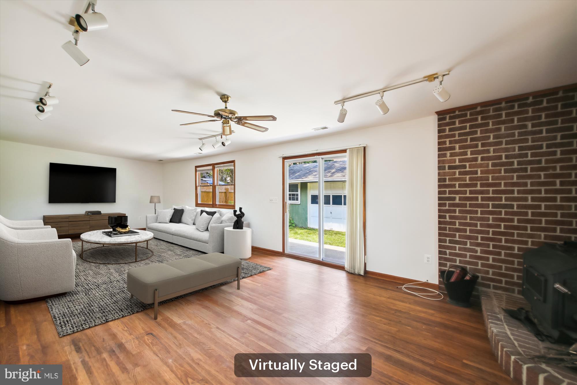 1312 HALLOCK DRIVE