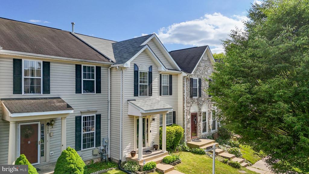 1804 GOLDSBOROUGH LANE