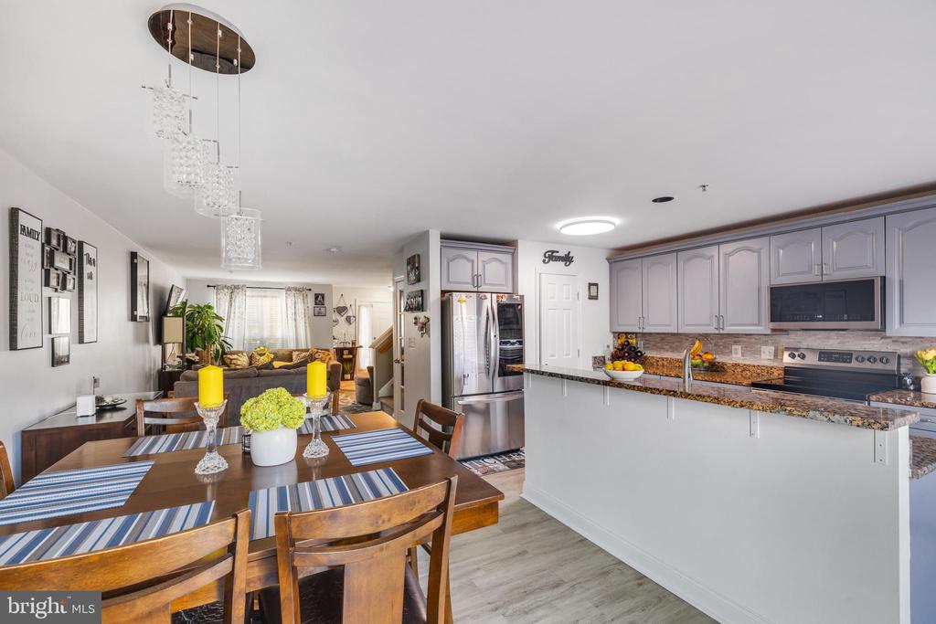 1804 GOLDSBOROUGH LANE