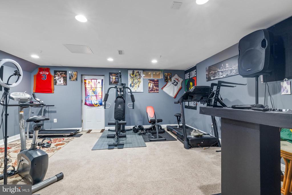 1804 GOLDSBOROUGH LANE