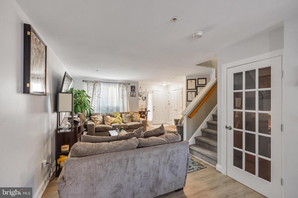 1804 GOLDSBOROUGH LANE