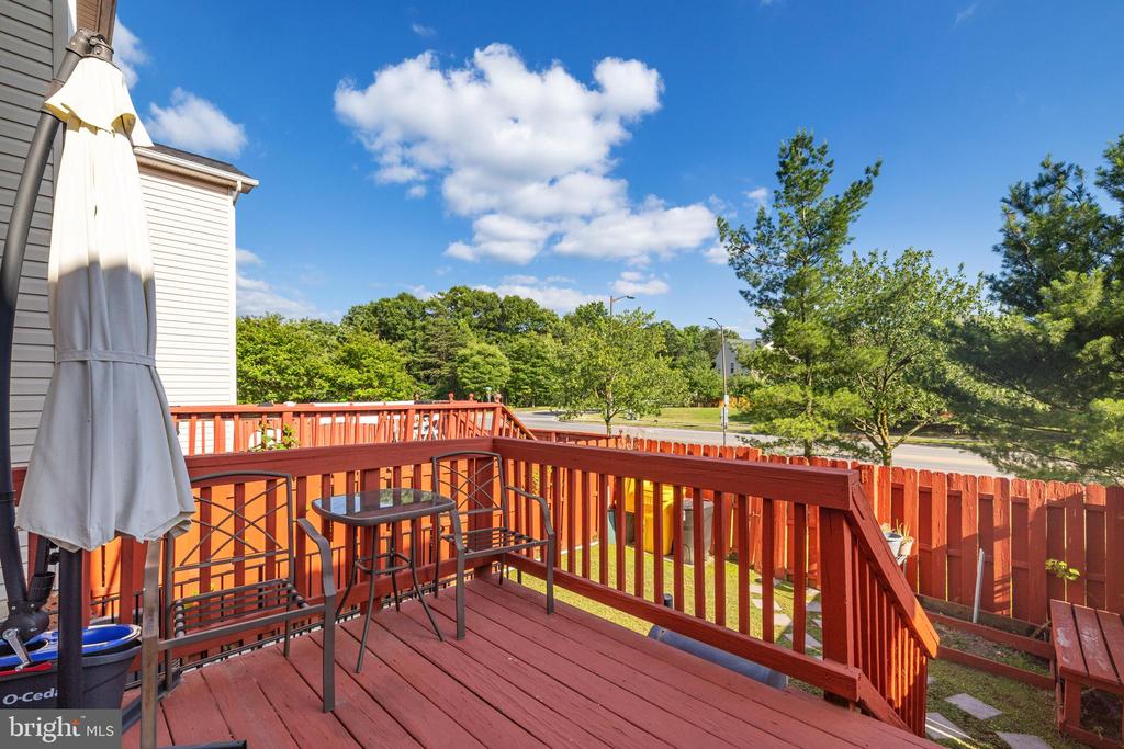 1804 GOLDSBOROUGH LANE