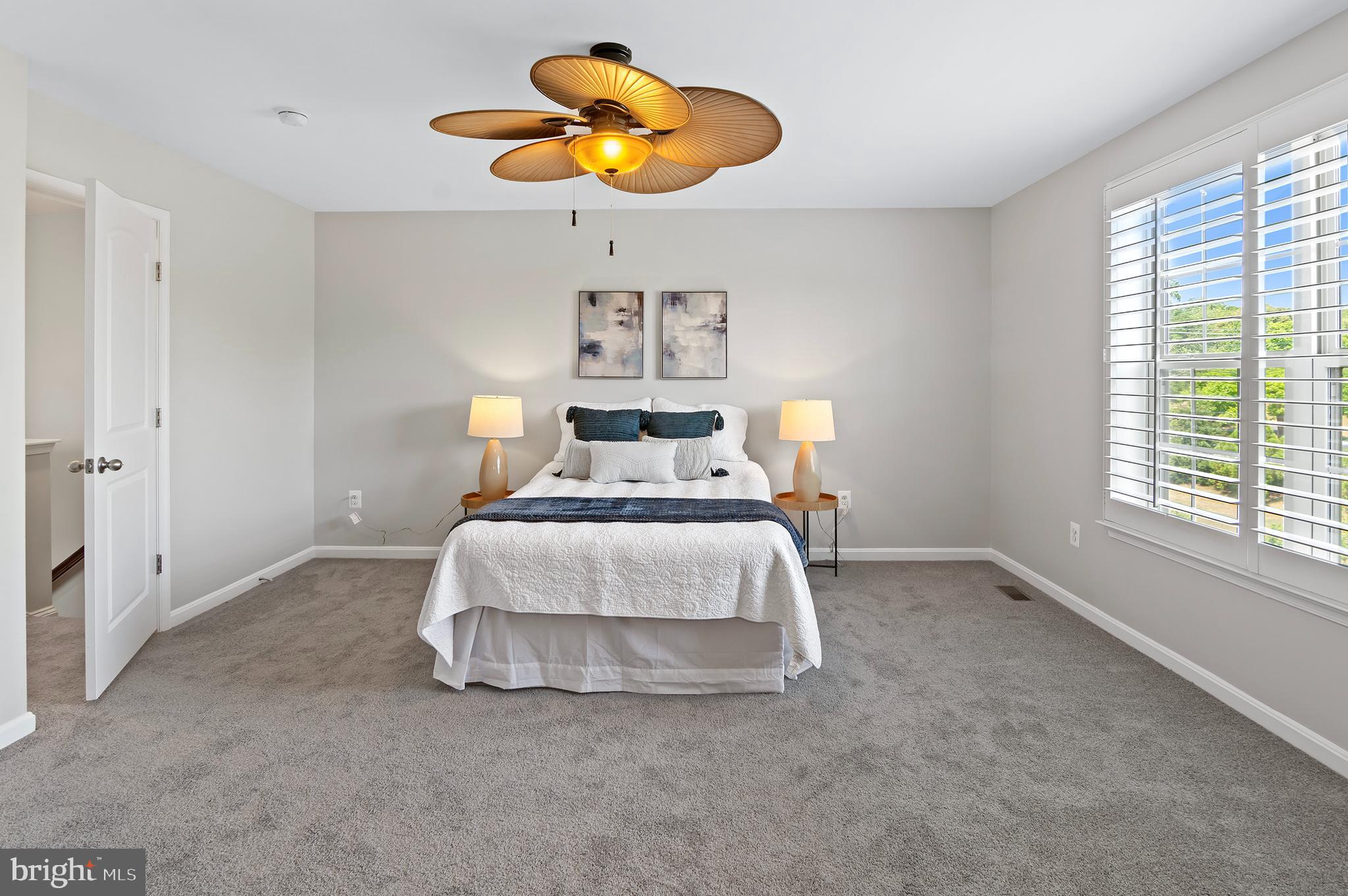 1132 CARINOSO CIRCLE