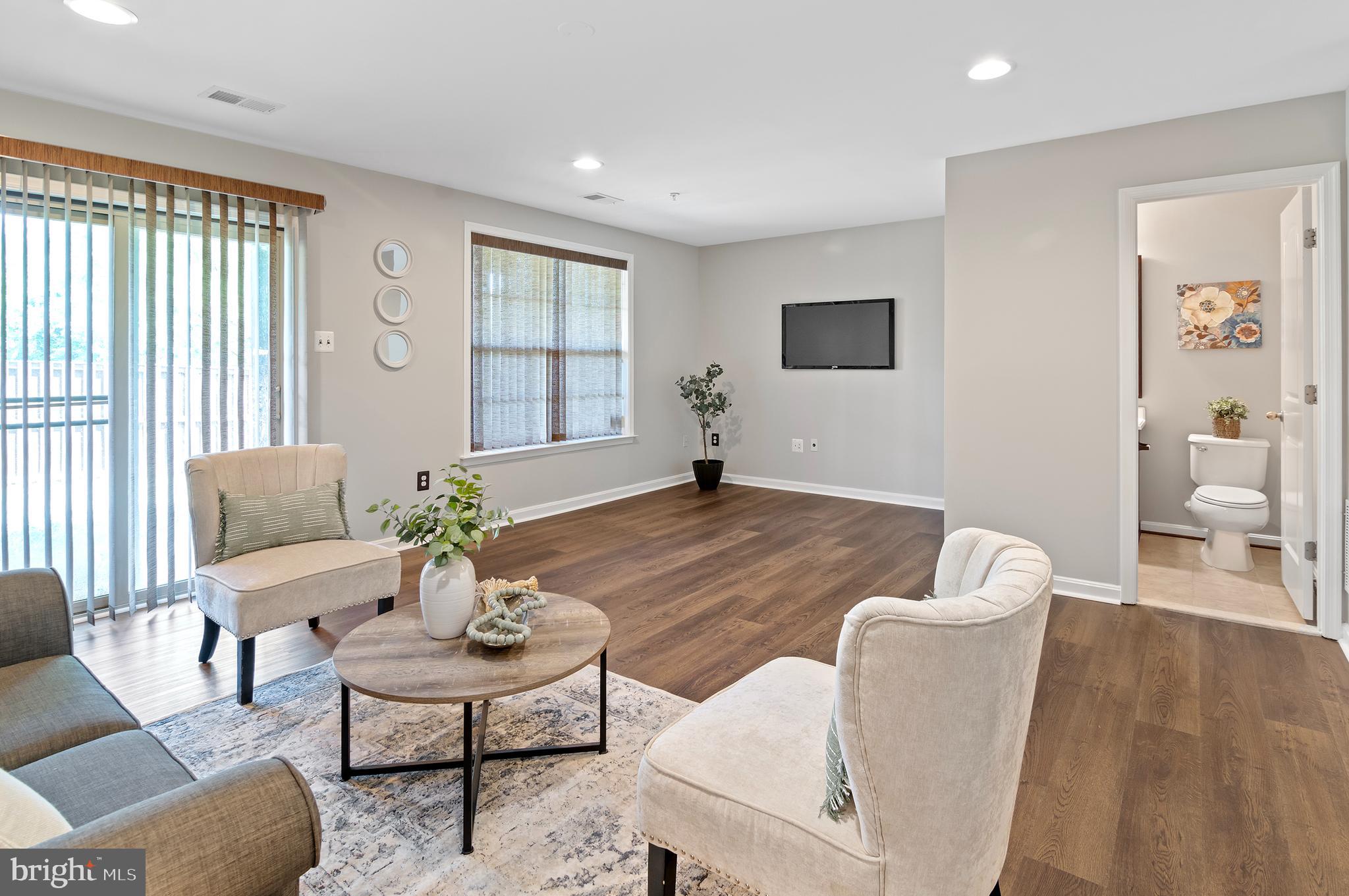 1132 CARINOSO CIRCLE
