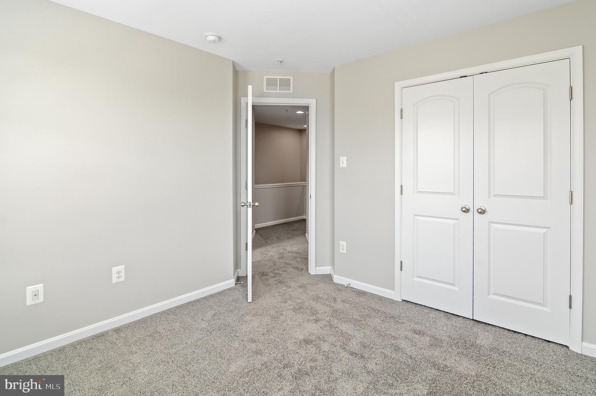 1132 CARINOSO CIRCLE
