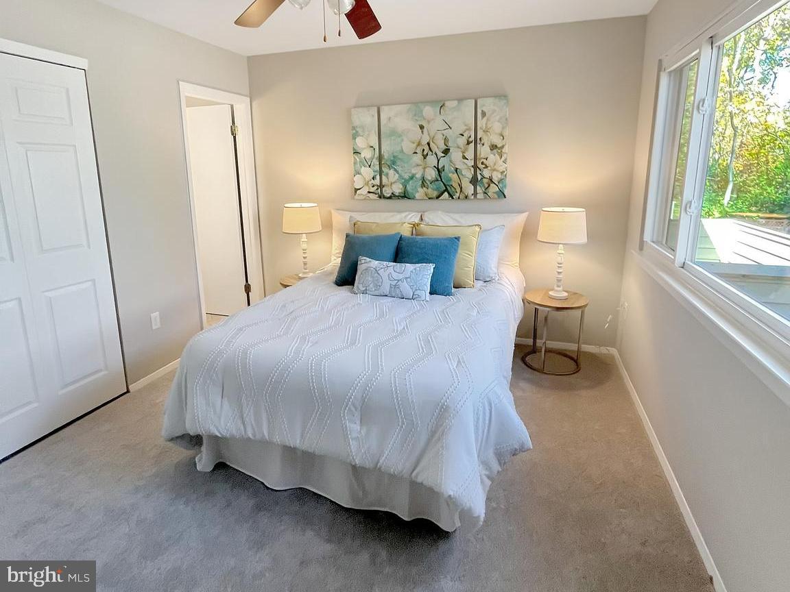 1052 CEDAR RIDGE COURT