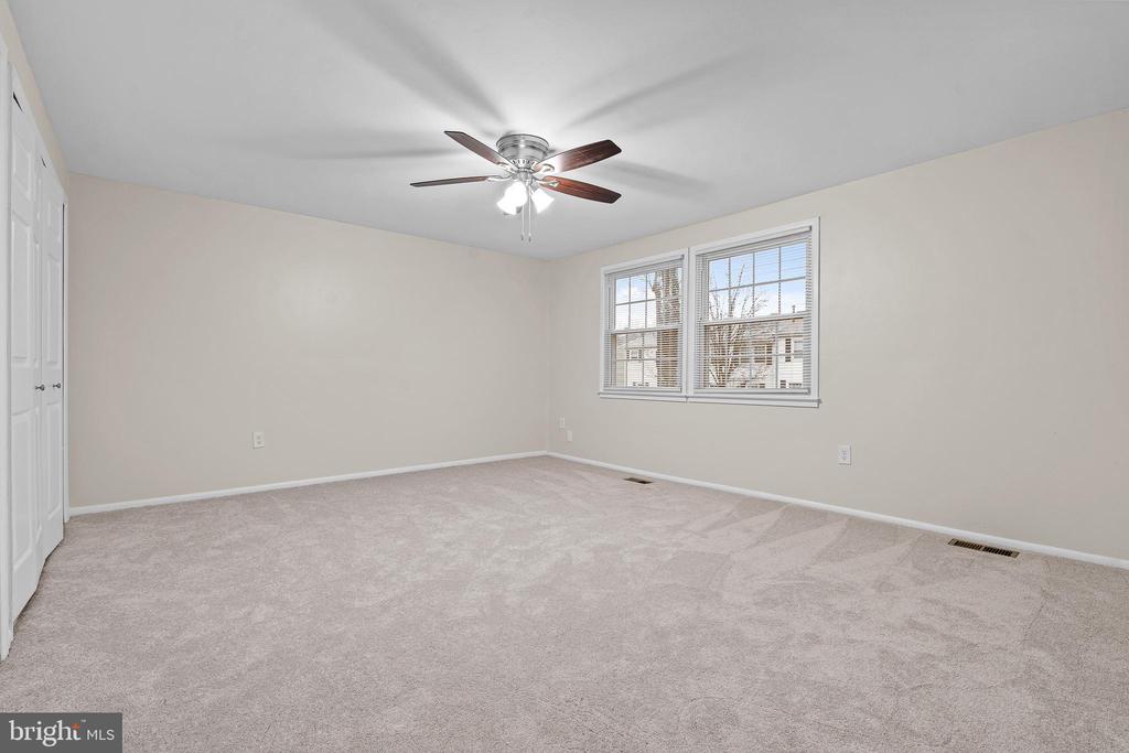 1715 GAFFNEY COURT
