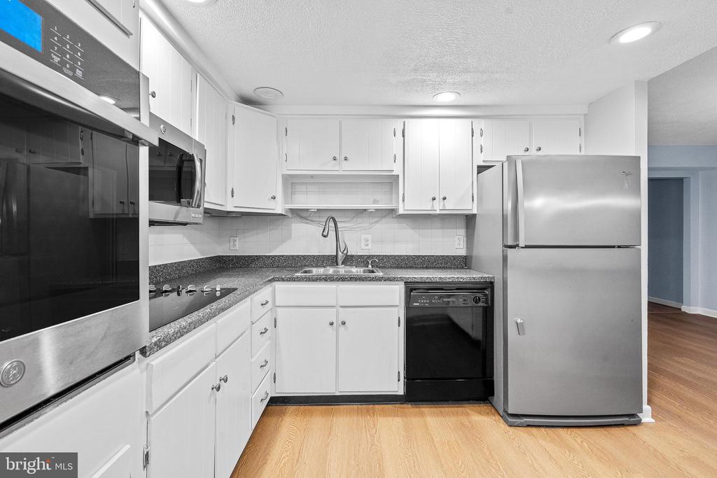 1715 GAFFNEY COURT