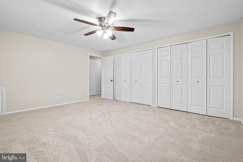 1715 GAFFNEY COURT