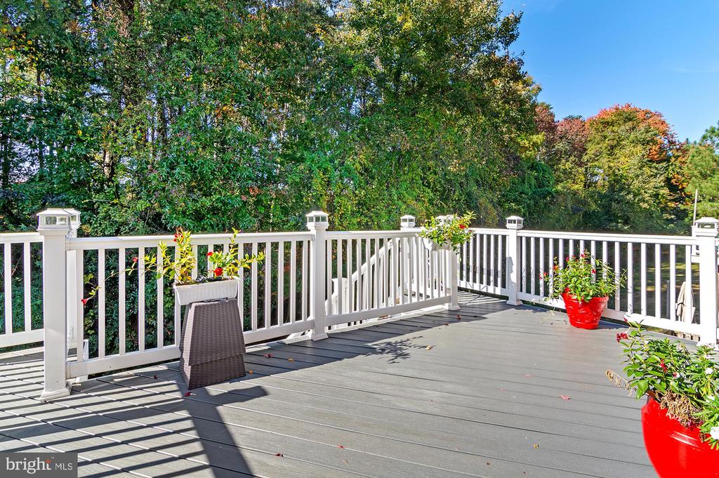 7224 MOCKINGBIRD CIRCLE