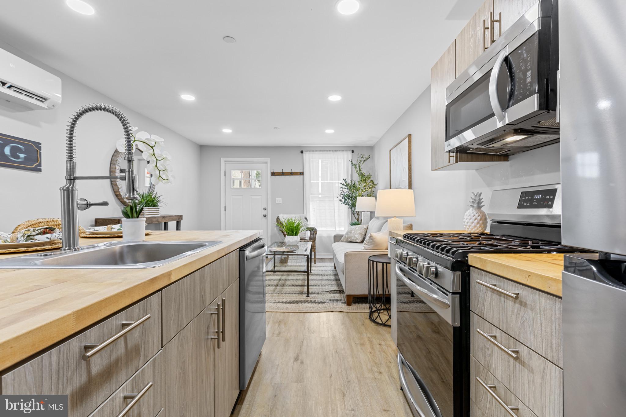 17 LAFAYETTE AVENUE