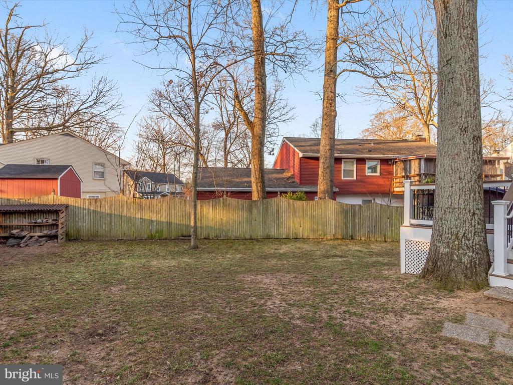 412 IDLEOAK COURT