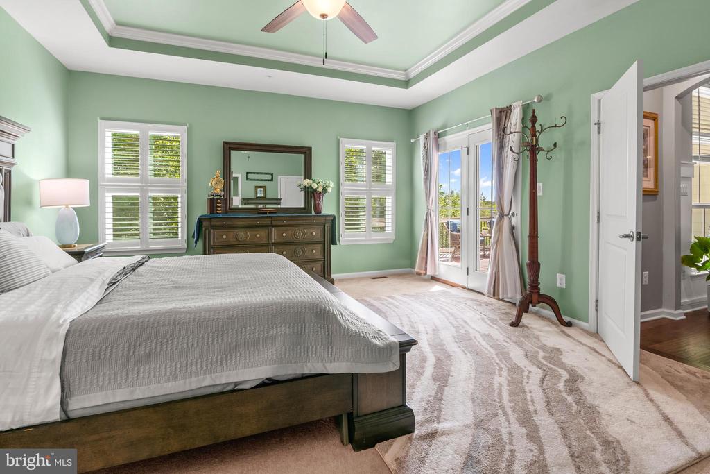 3058 SUNNY RIDGE DRIVE