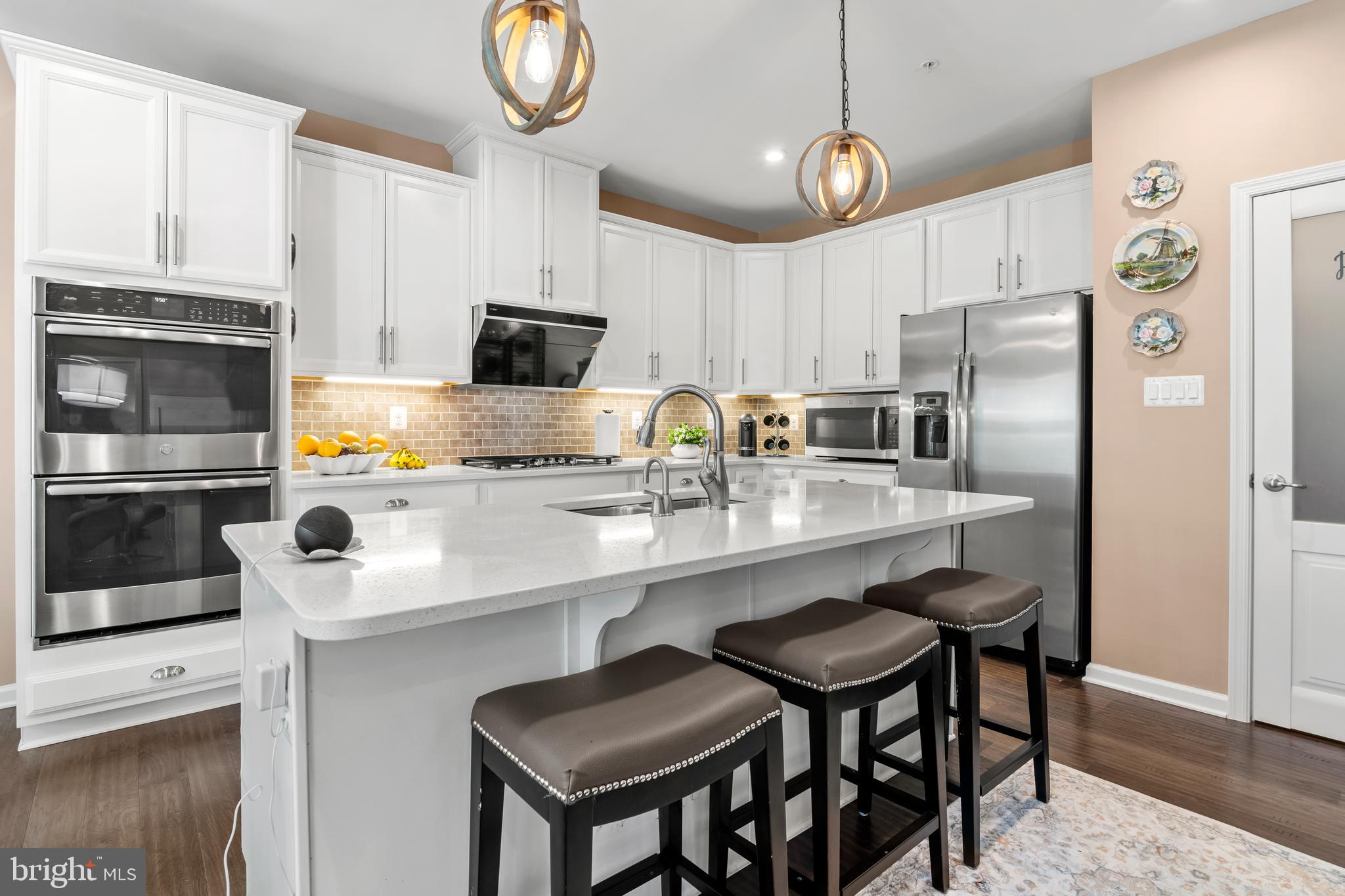 3058 SUNNY RIDGE DRIVE