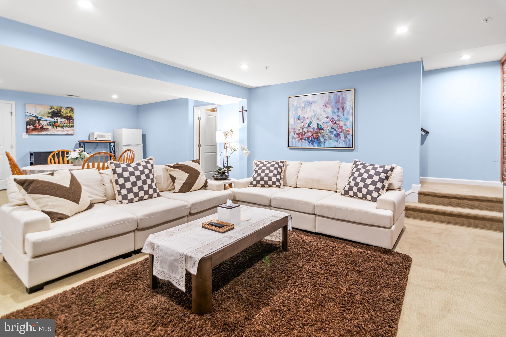 3058 SUNNY RIDGE DRIVE