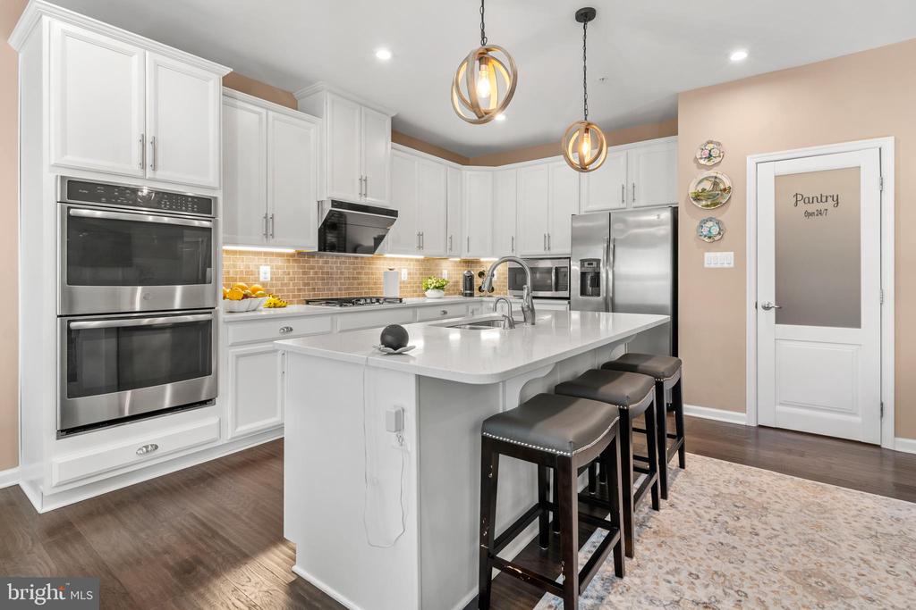 3058 SUNNY RIDGE DRIVE
