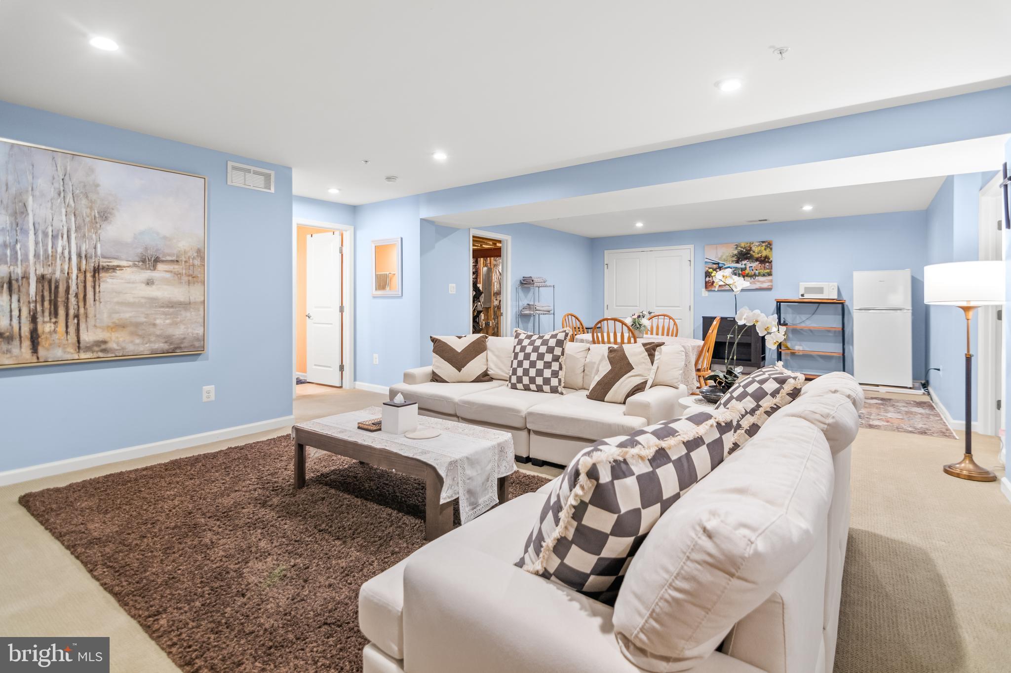 3058 SUNNY RIDGE DRIVE