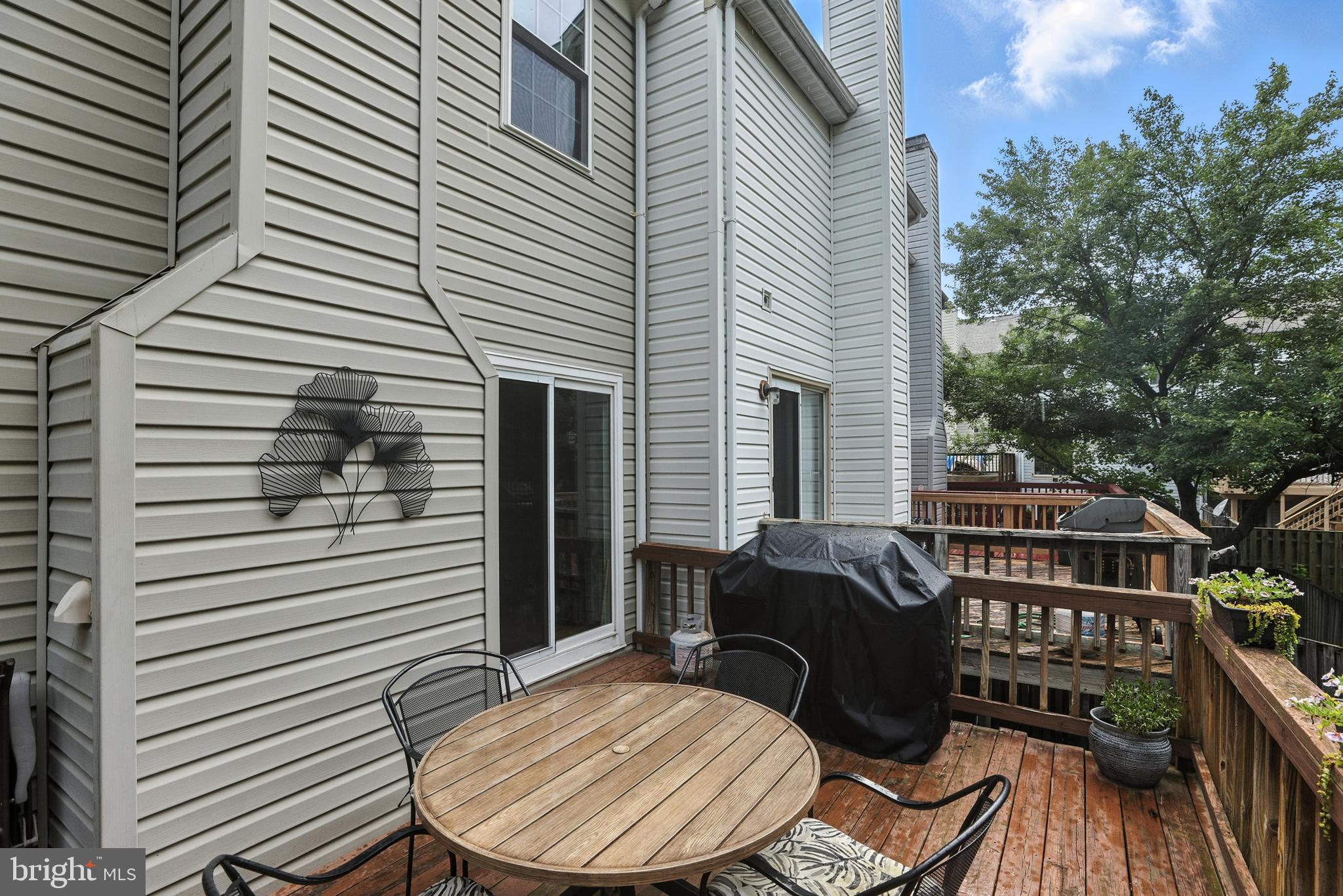 1504 ASHBURNHAM DRIVE