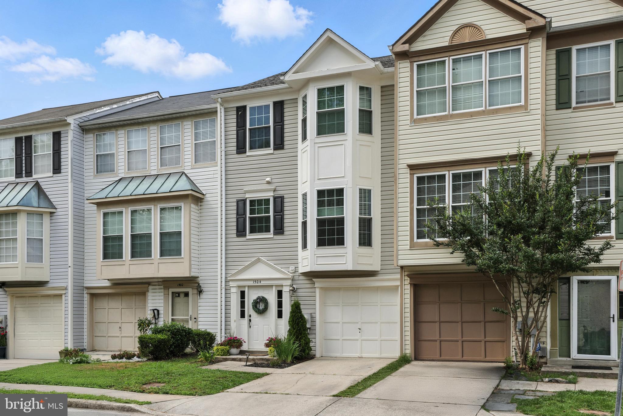 1504 ASHBURNHAM DRIVE