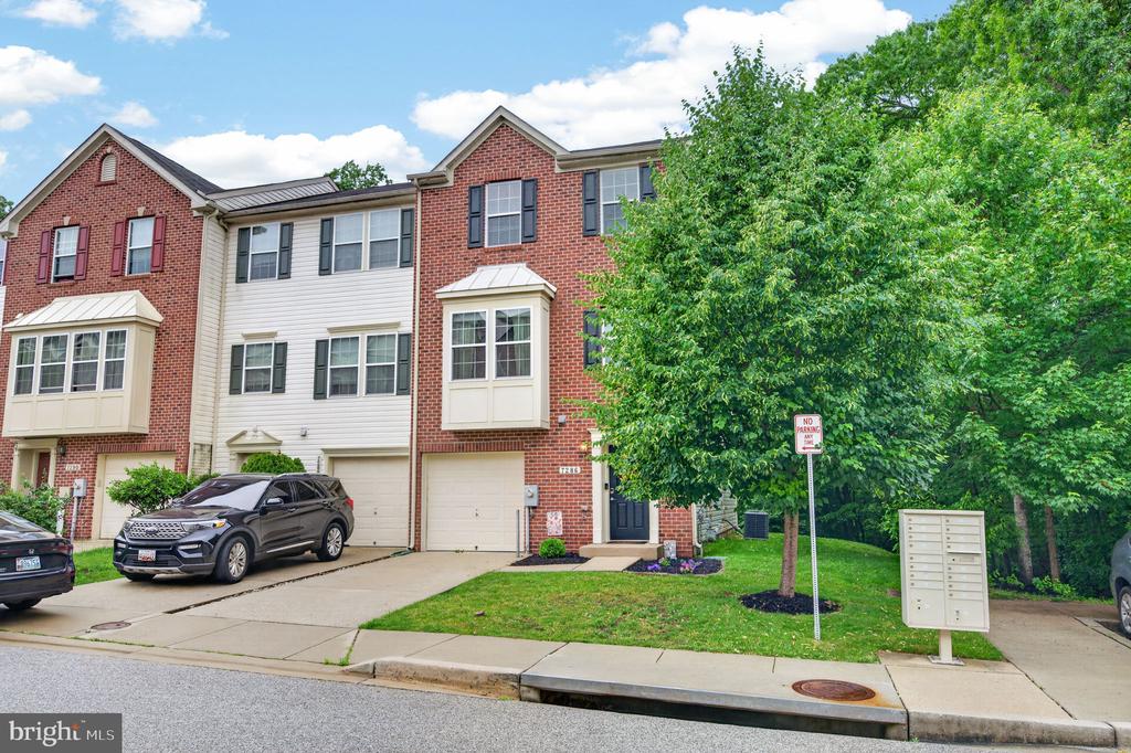 7286 STALLINGS DRIVE