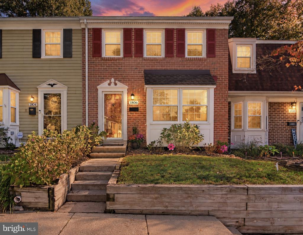 1806 Foxdale Court Crofton MD