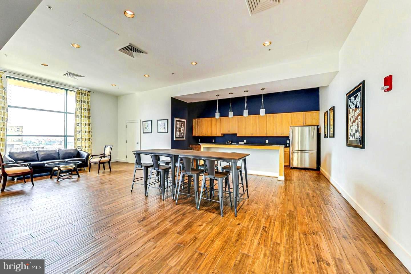 414 WATER STREET 2905