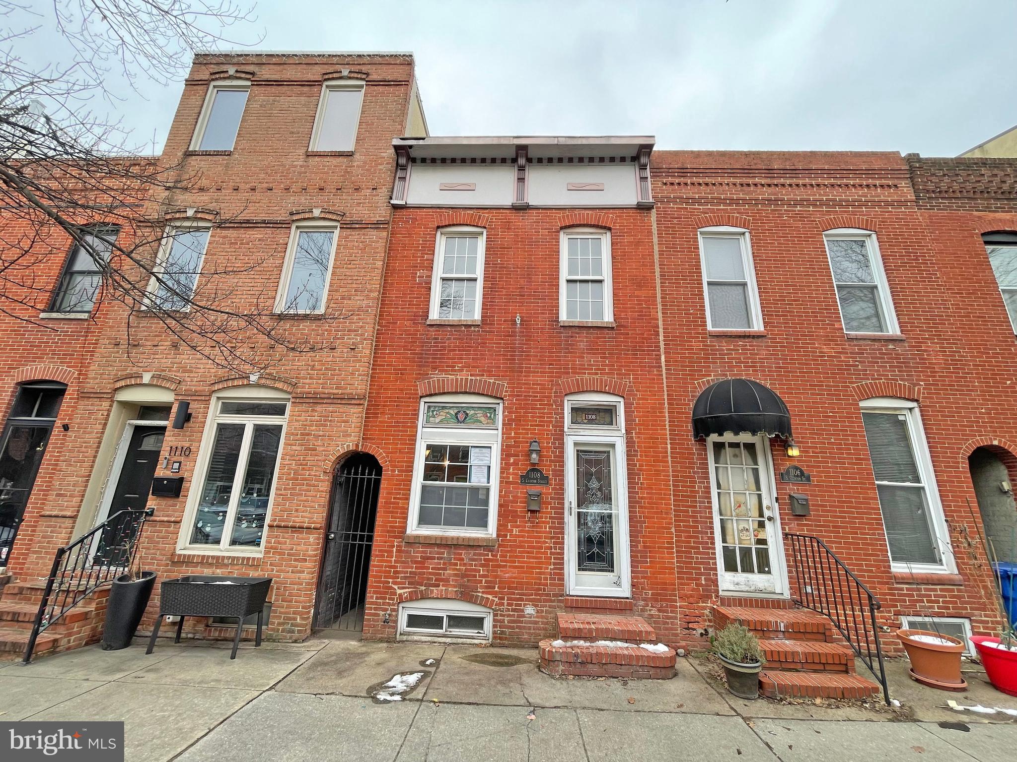 1108 S CLINTON STREET