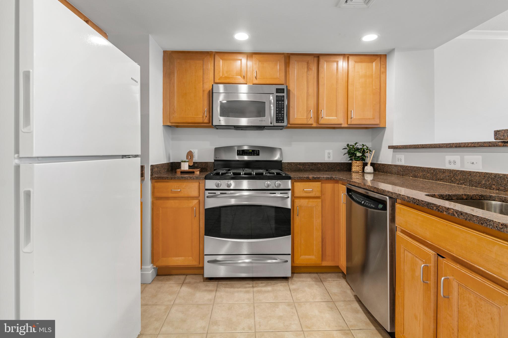 414 WATER STREET 1207