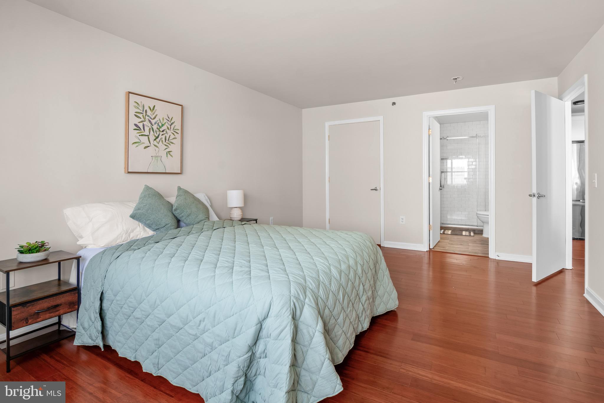 2702 LIGHTHOUSE POINT E 631