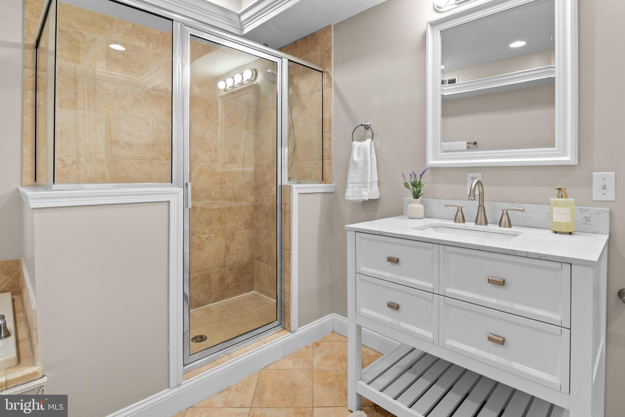 1535 S HANOVER STREET