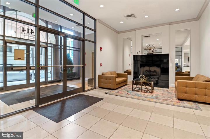 414 WATER STREET 2504