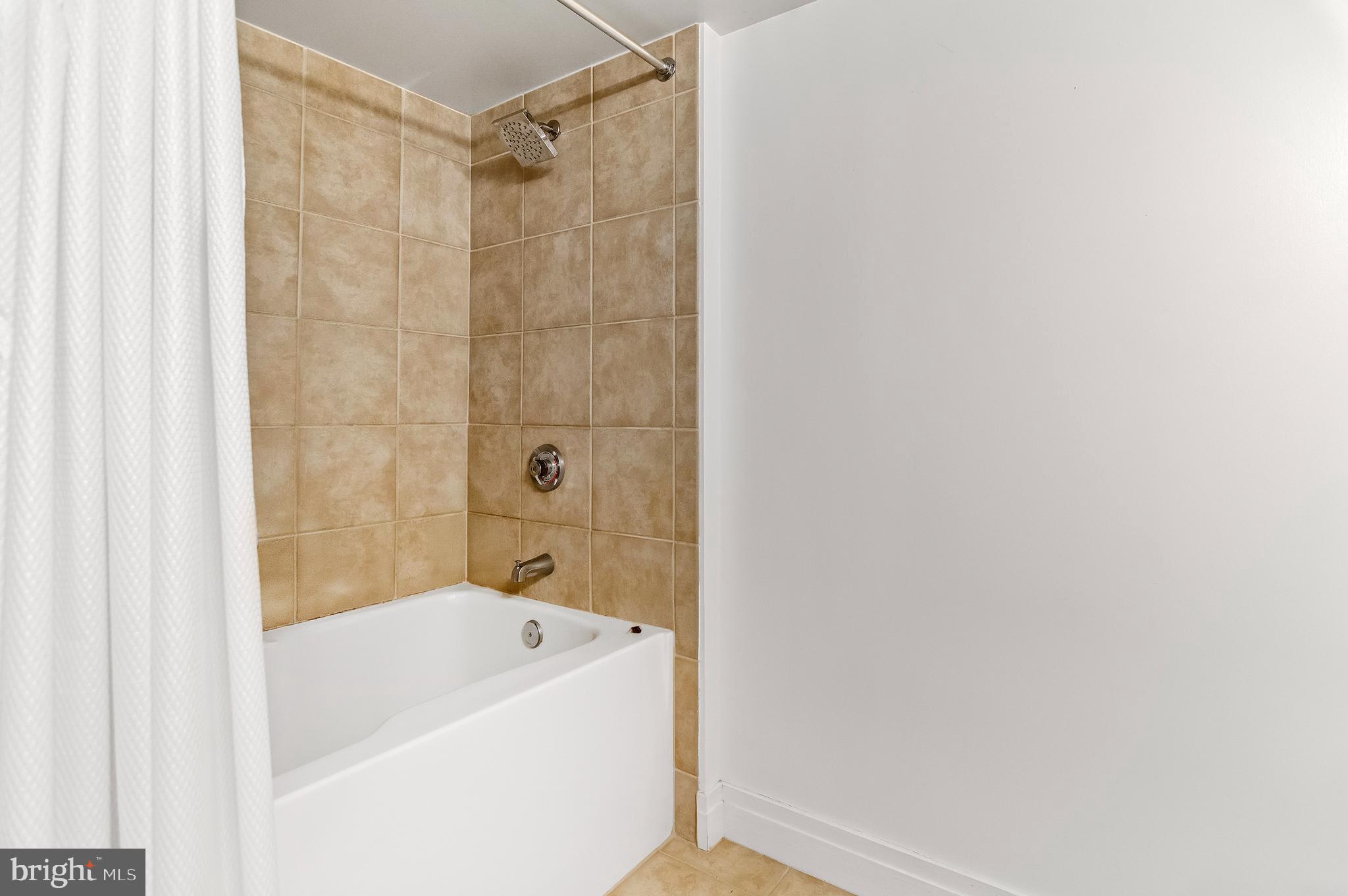 414 WATER STREET 2504