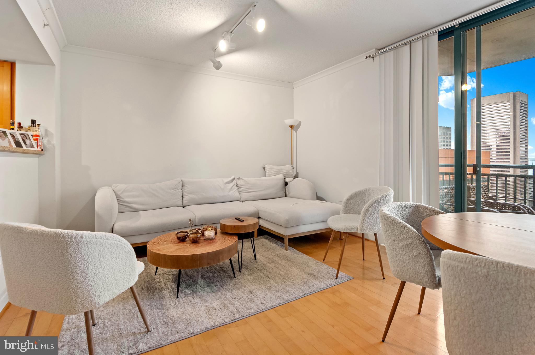 414 WATER STREET 2504