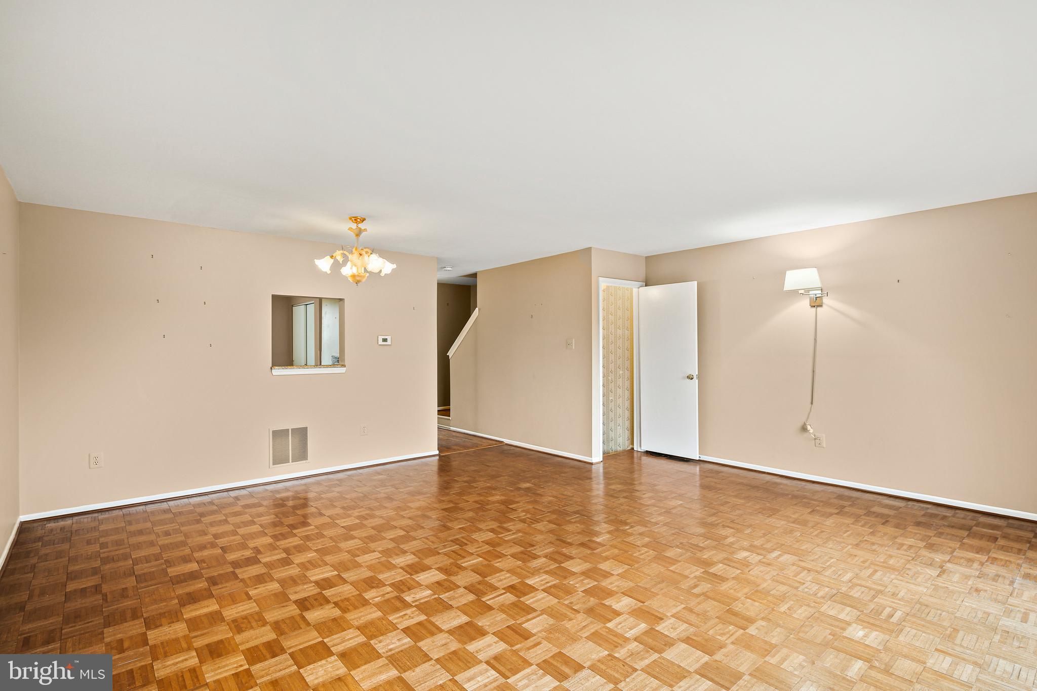 22 HAMLET DRIVE