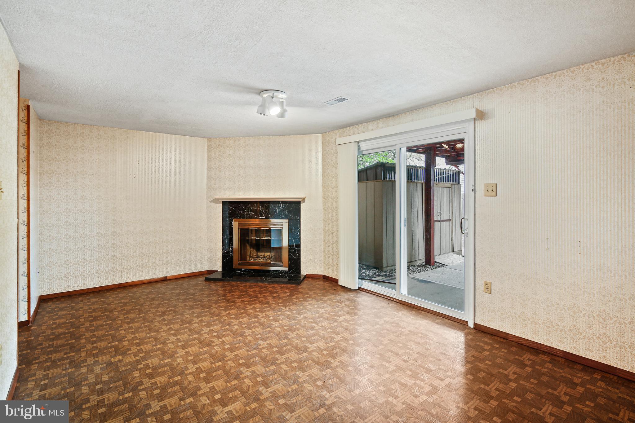 22 HAMLET DRIVE