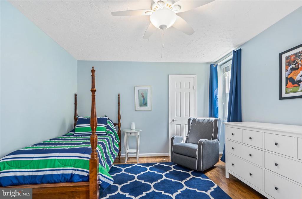 13804 SUMMER HILL DRIVE