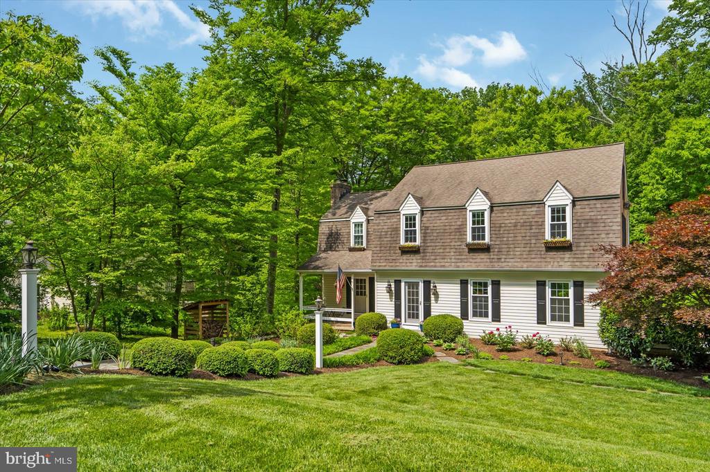 13804 SUMMER HILL DRIVE