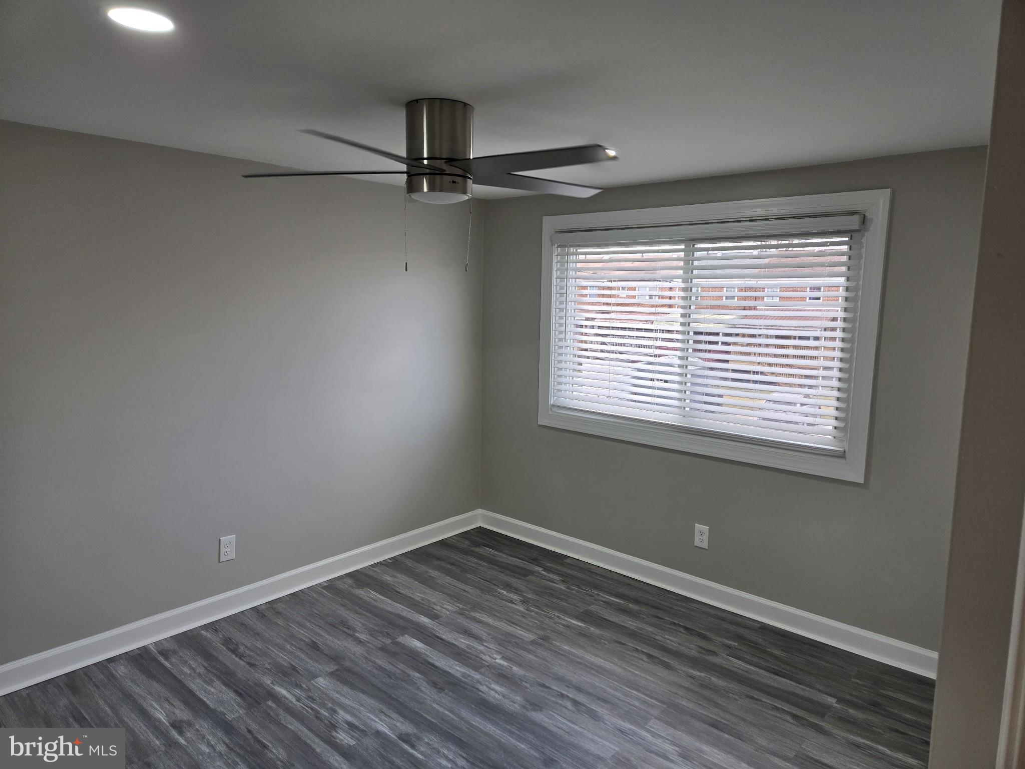 1016 MIDDLEBOROUGH ROAD