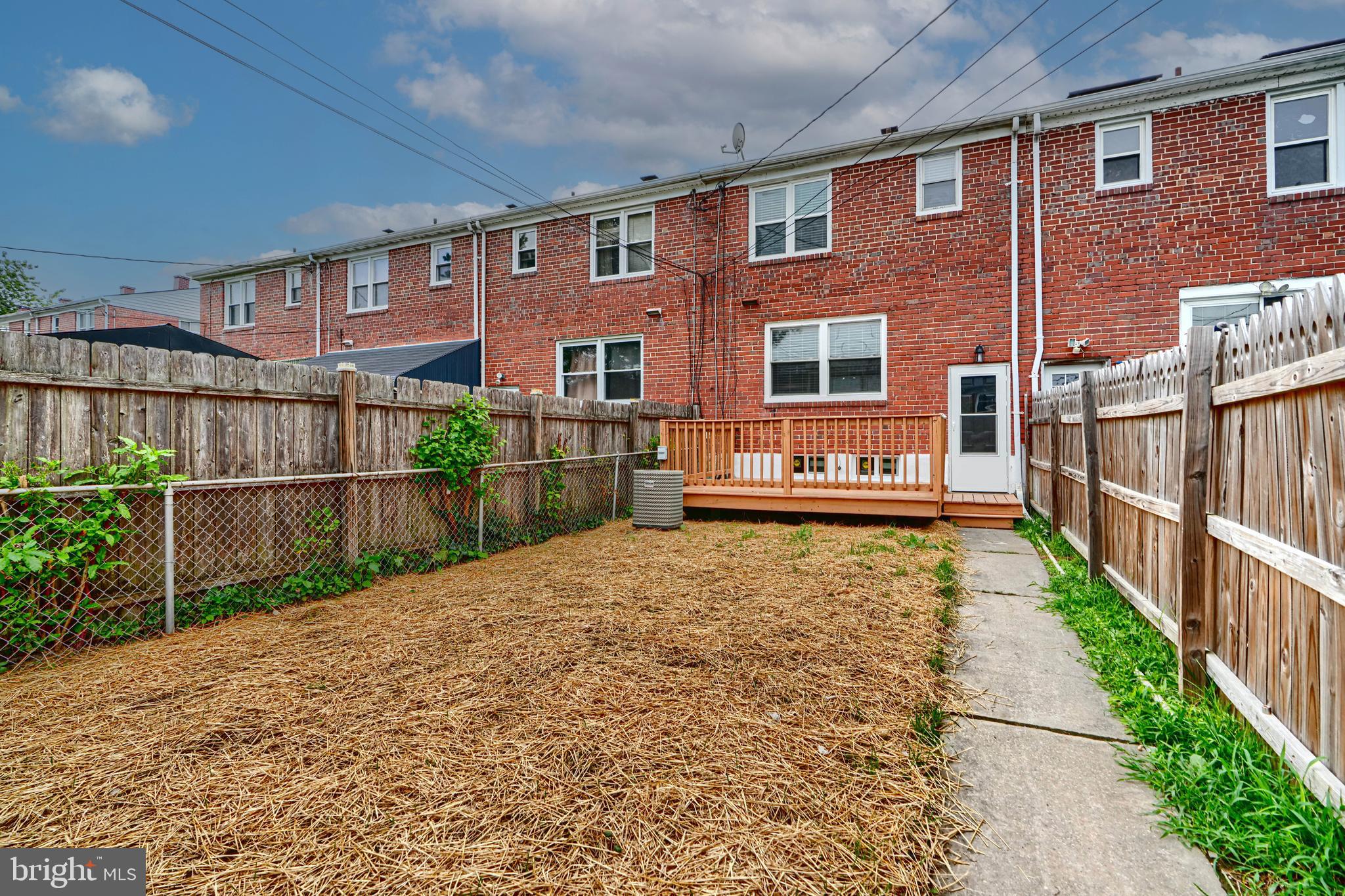 1641 RIVERWOOD ROAD