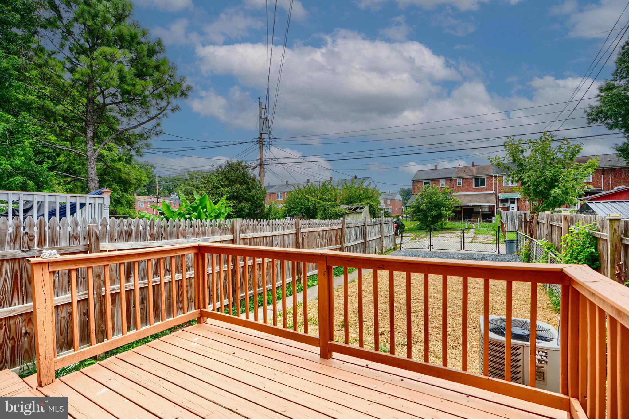 1641 RIVERWOOD ROAD