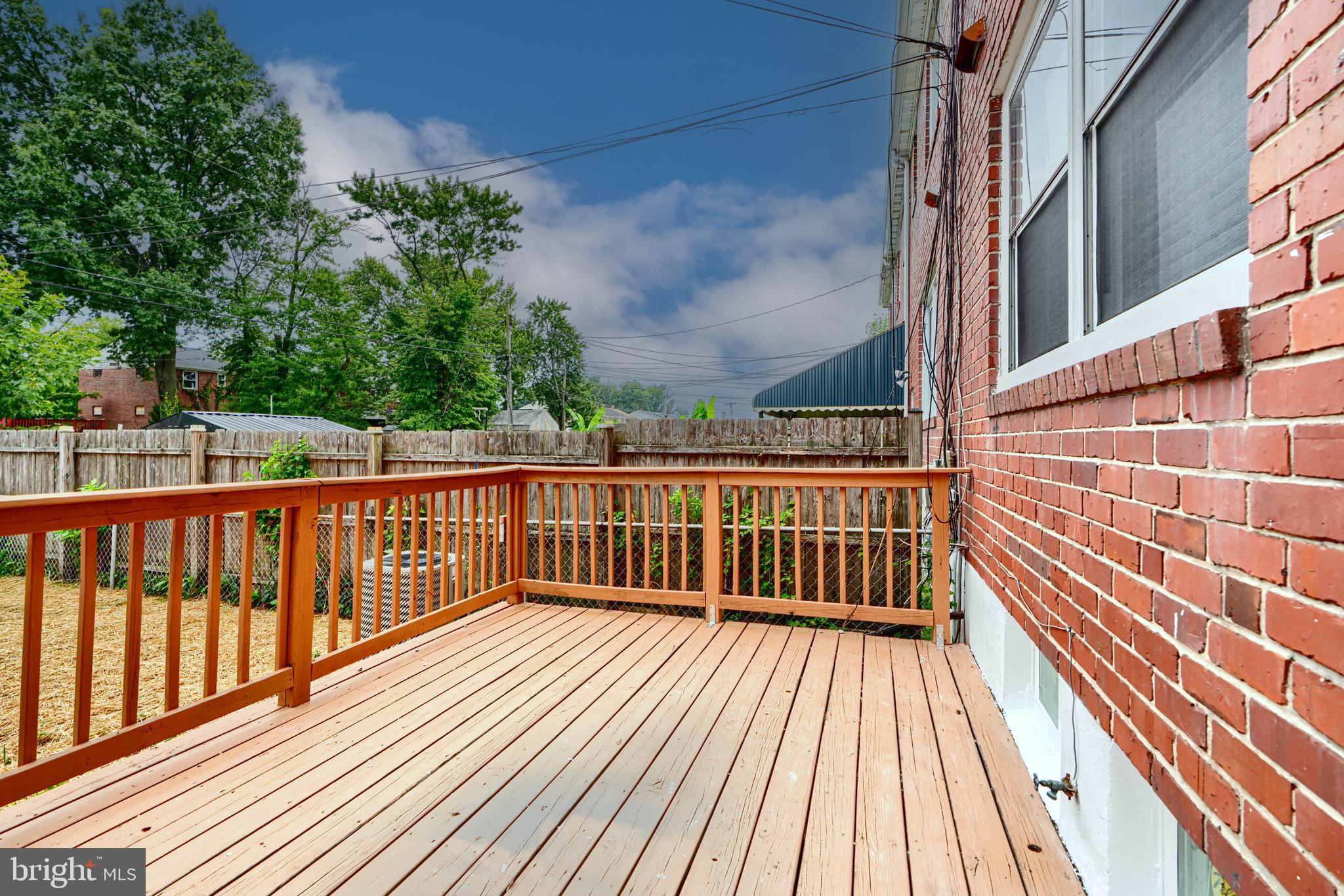 1641 RIVERWOOD ROAD