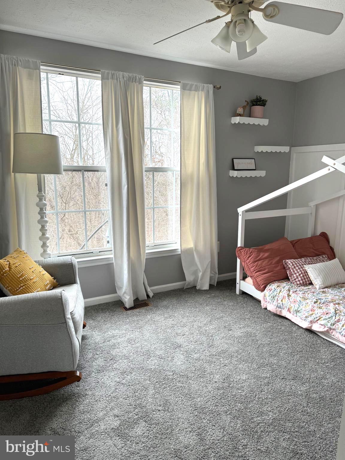 1426 SEDUM SQUARE