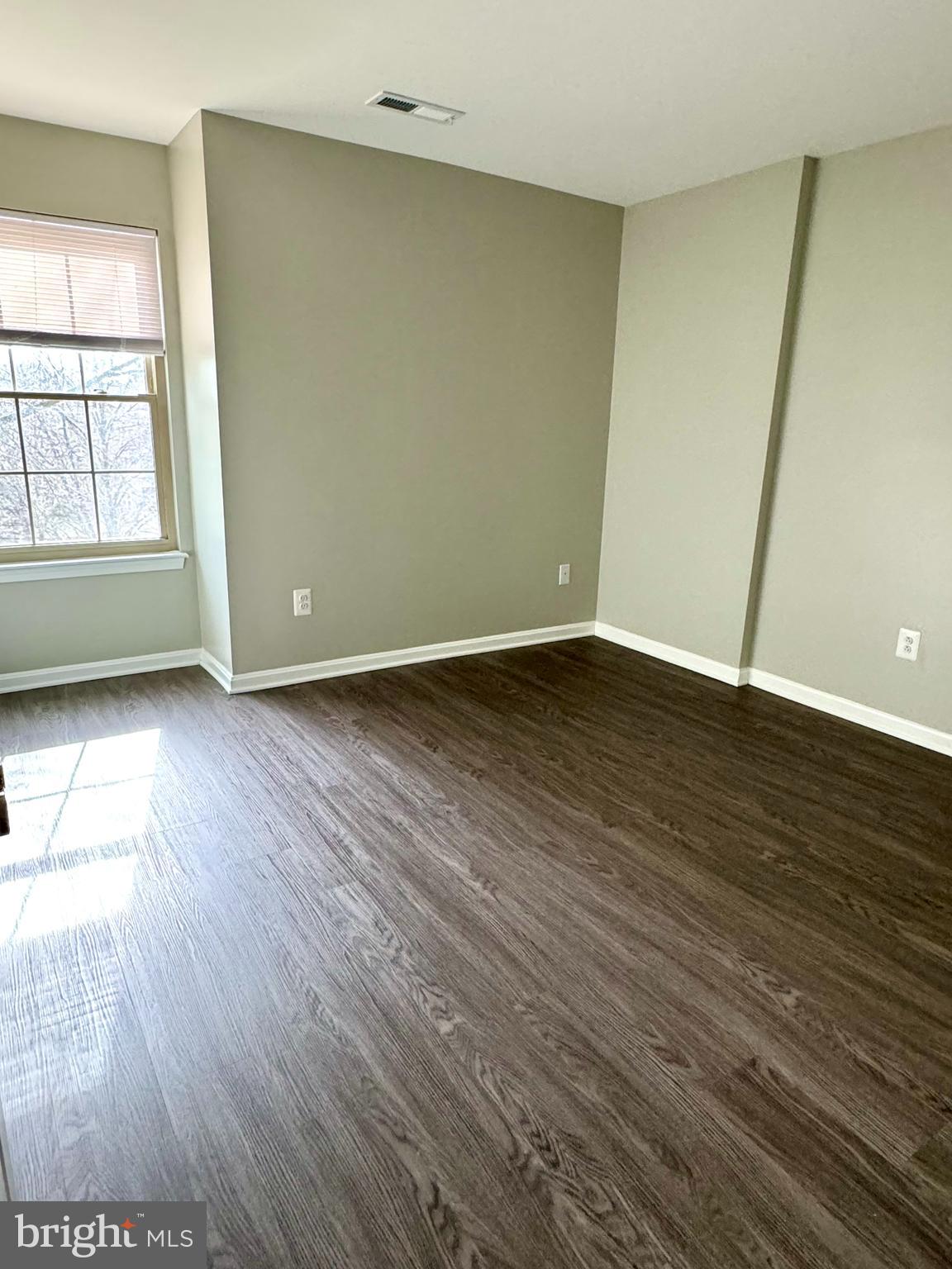 203 STAR POINTE COURT 2C