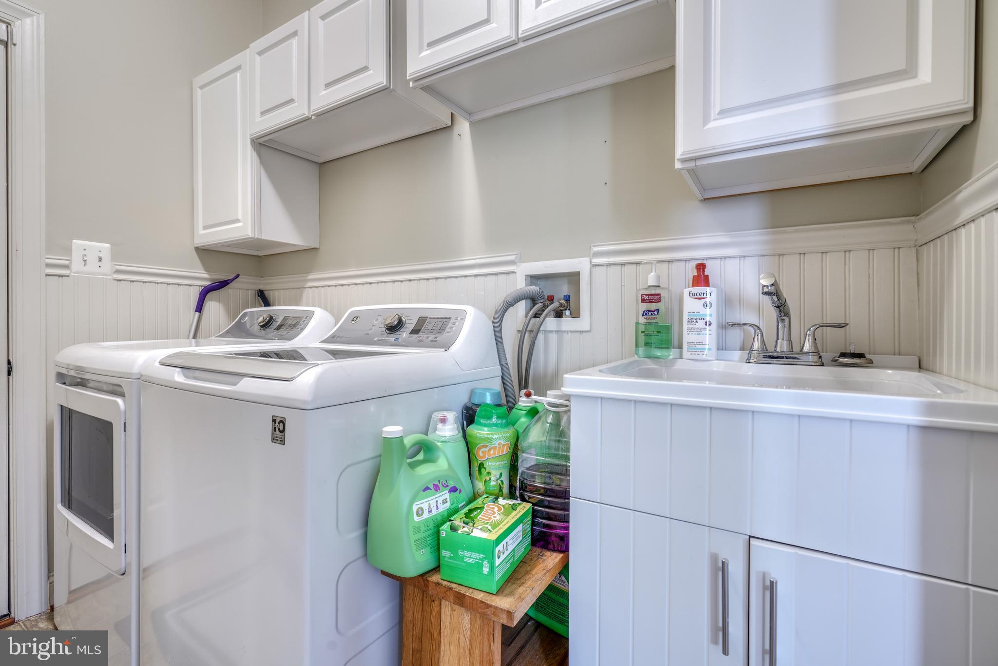 242 WHIRLAWAY LANE
