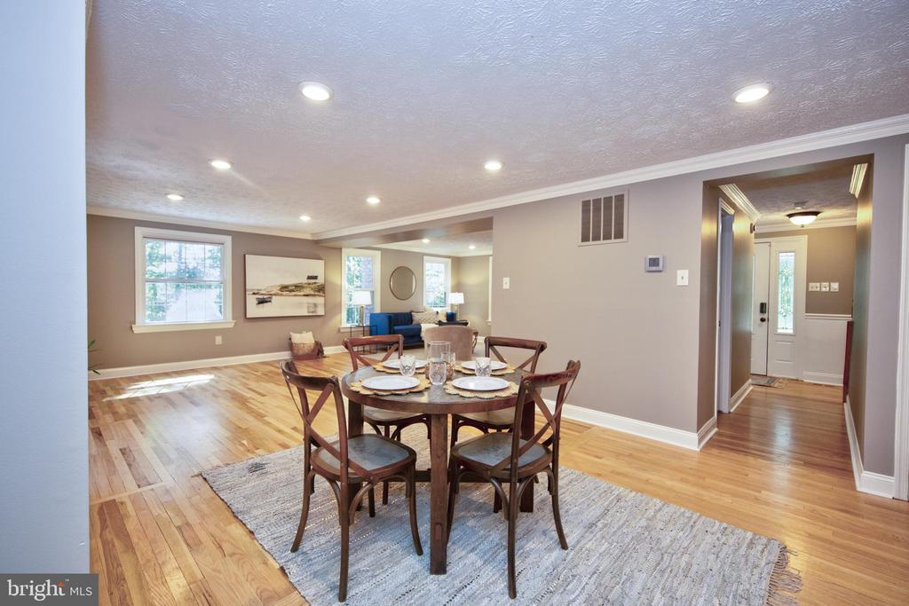 3303 DEER HILL ROAD
