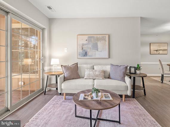 203 STAR POINTE COURT 2C