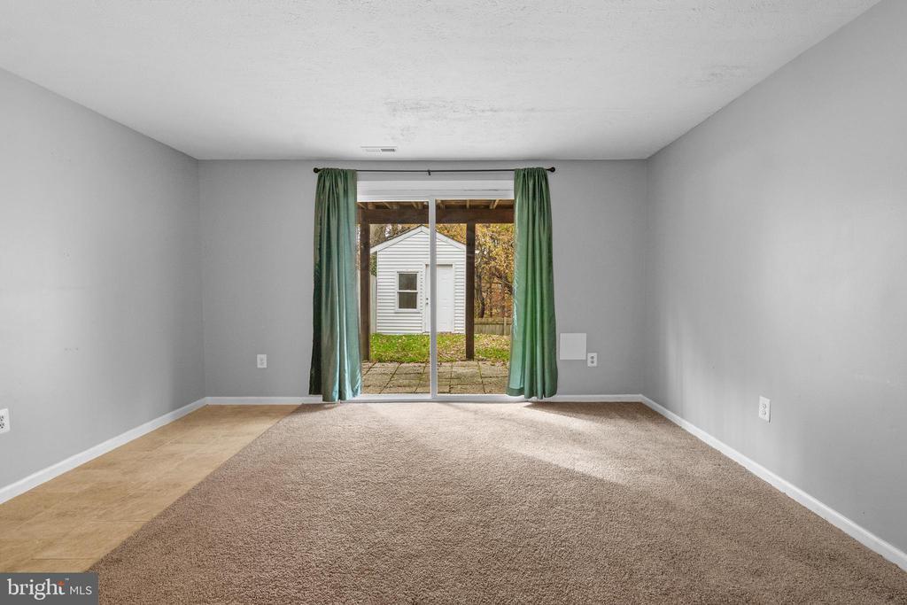 1426 SEDUM SQUARE