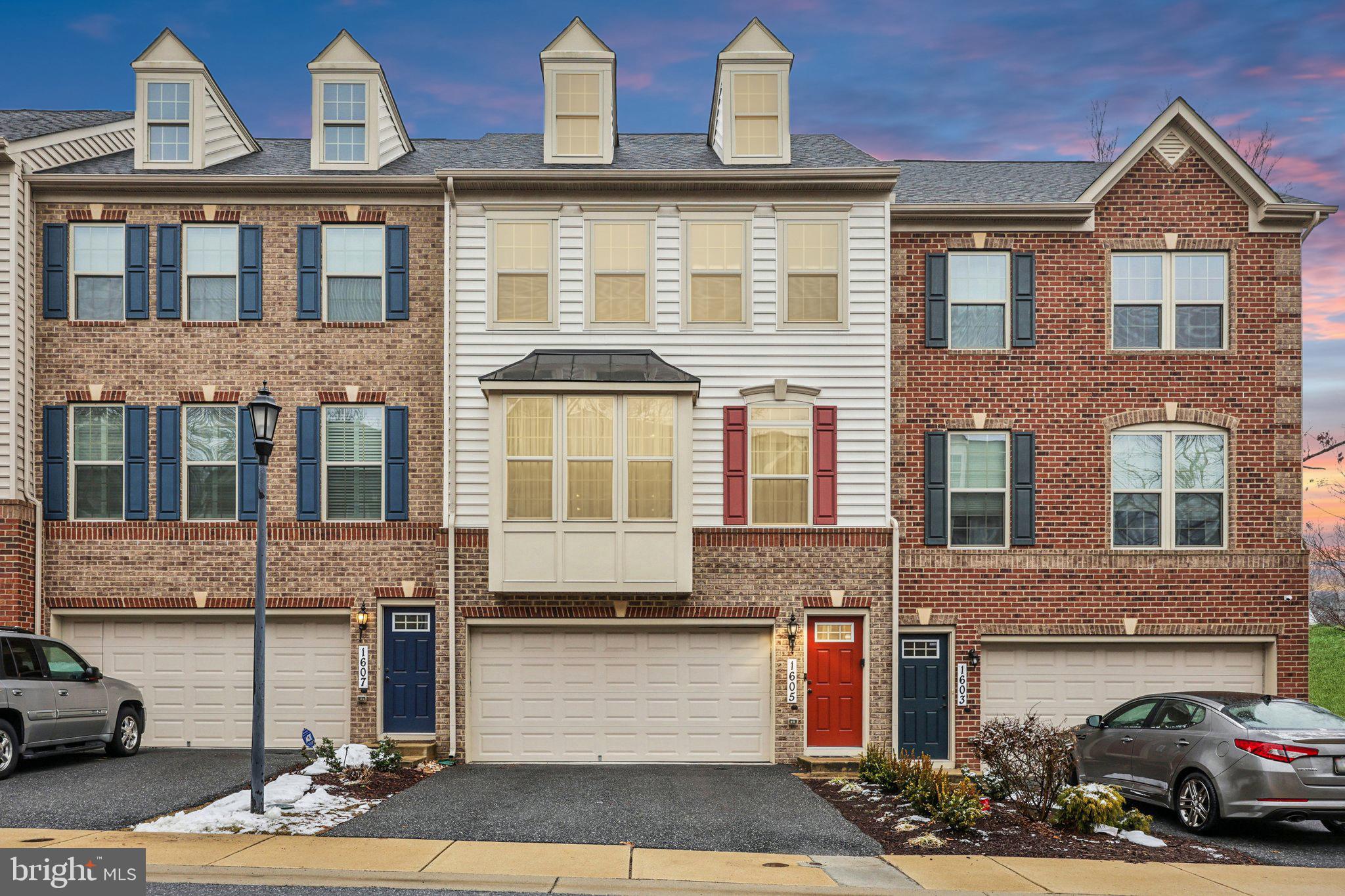 1605 REGENT MANOR COURT