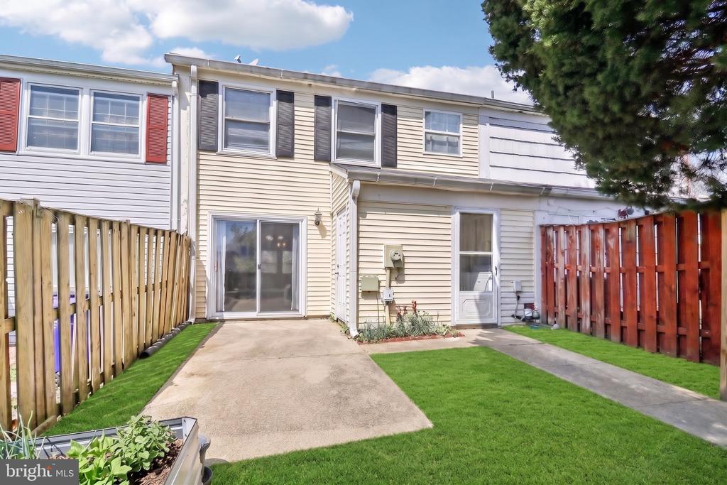 12705 MARQUETTE LANE