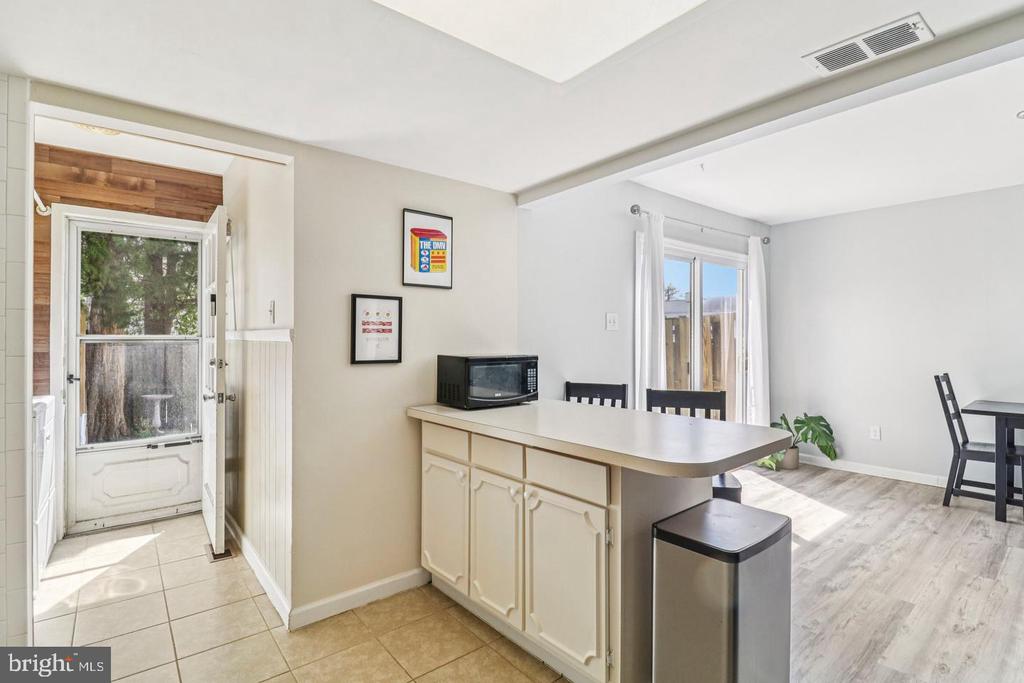 12705 MARQUETTE LANE